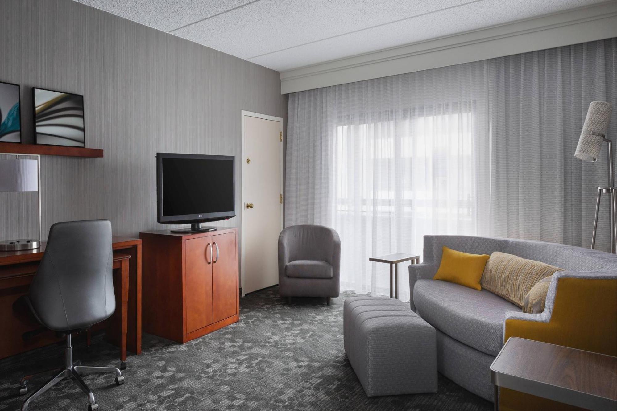 Courtyard Philadelphia Willow Grove Eksteriør billede